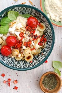 Orecchiette mit rauchigem Auberginenpüree