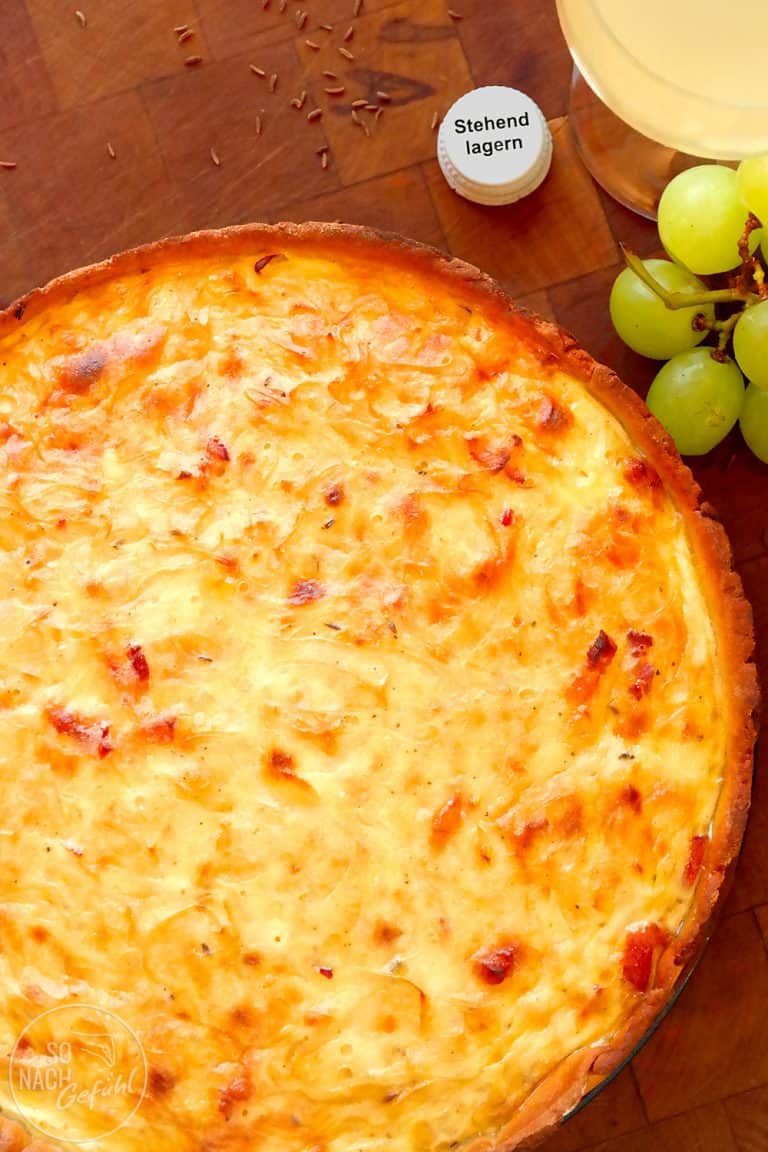 Zwiebelkuchen mit Brotteig