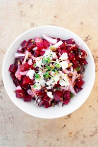 Rote Beete Salat mit Apfel + Chicorée