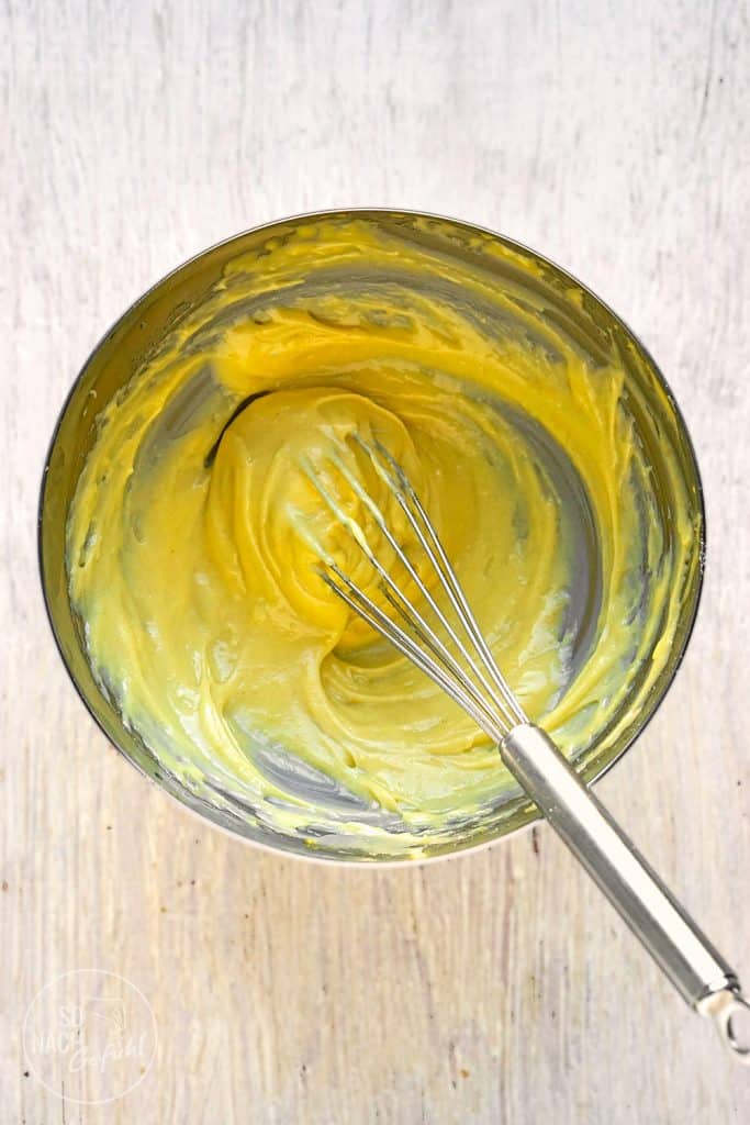 selbst gemachte Mayonnaise mit Ei