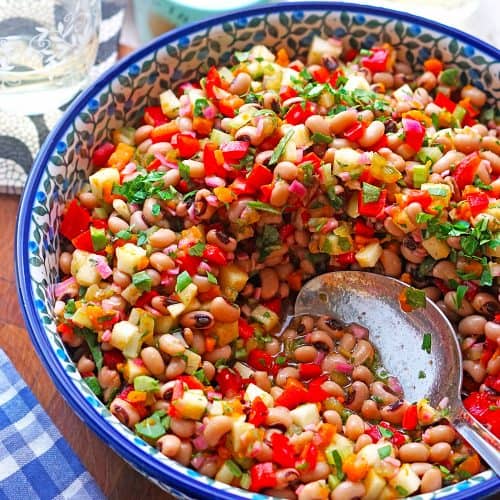 Portugiesischer Bohnensalat mit Paprika und Apfel