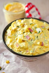 Eiersalat mit selbstgemachter Mayonnaise