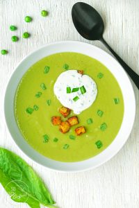 Erbsensuppe mit Sauerampfer