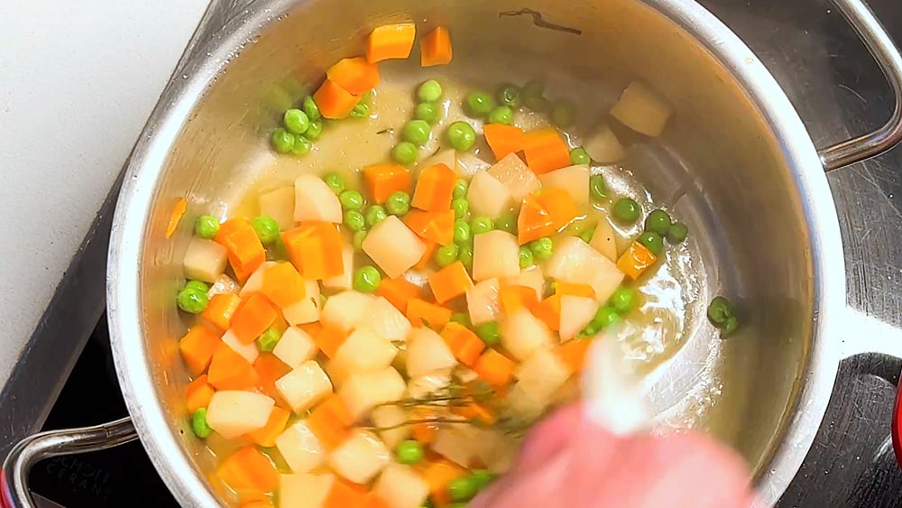 Buttergemüse durchschwenken