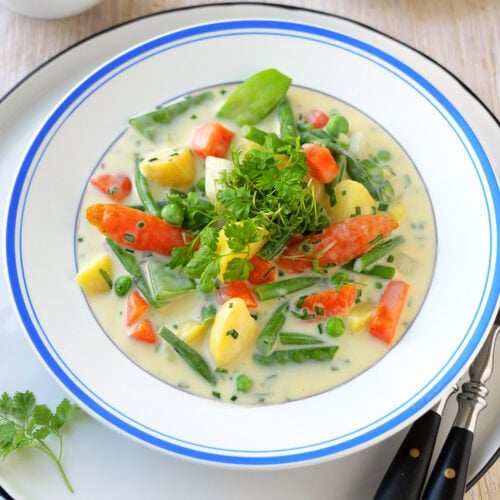 Schnüsch mit Frühlingsgemüse