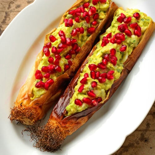 Gebackener Lauch mit Avocado-Chicorée-Füllung