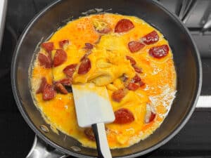 Rührei mit türkischer Sucuk stocken