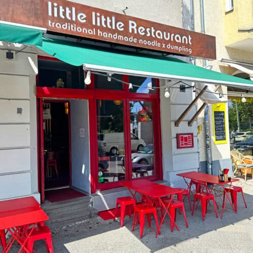 Little Little außen